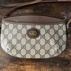 Vintage Gucci crossbody